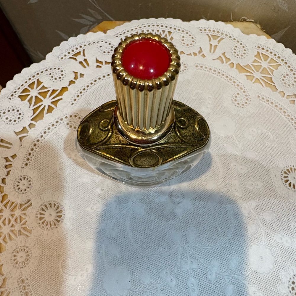 ESCADA Margaretha Ley Eau De Parfum Empty Perfume Spray Bottle - Picture 4 of 7